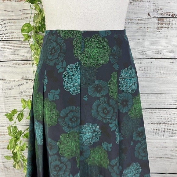 Liz Claiborne Skirt size 4 Blue Green Floral Knee Pleated A Line Tropical Modest - Picture 5 of 11